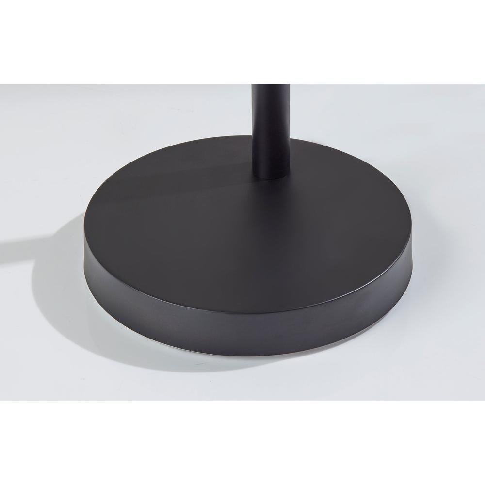 Oscar 3-Arm Arc Lamp
