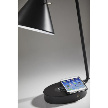 Maxine AdessoCharge Desk Lamp