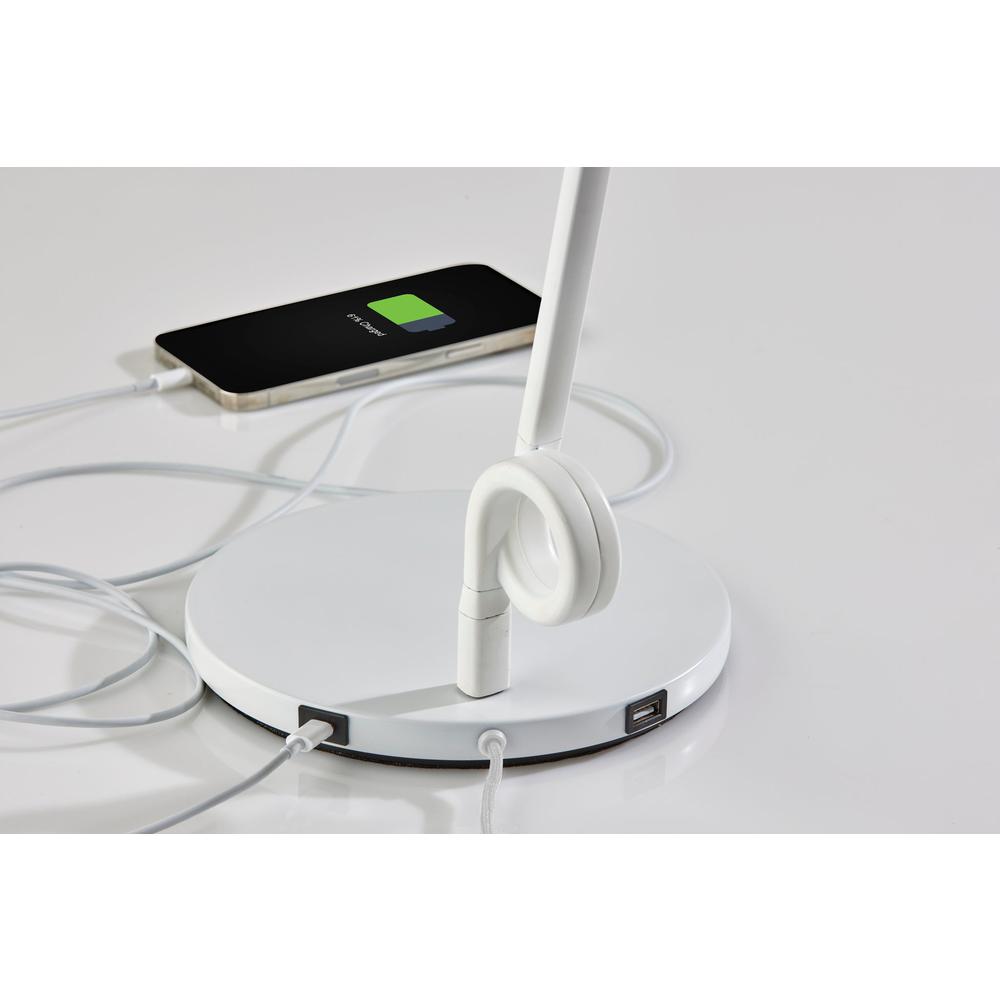 Knot LED Desk Lamp