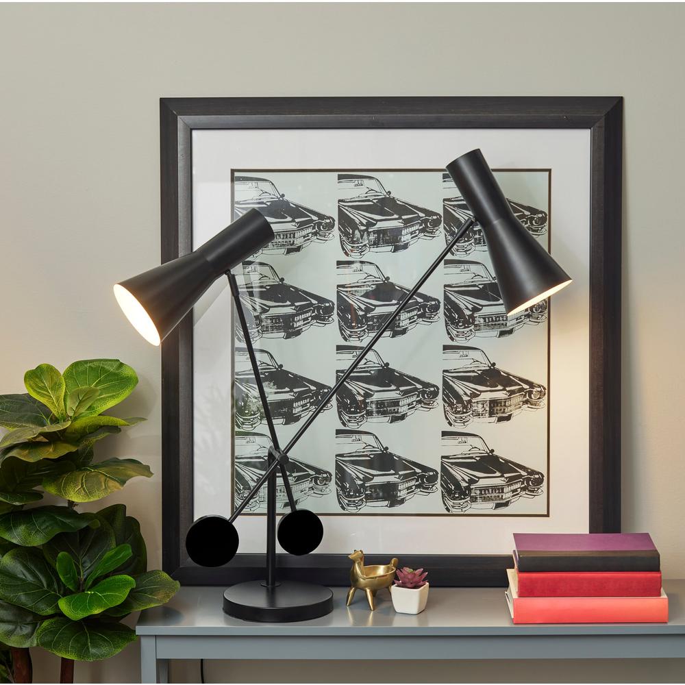 Bond Desk Lamp