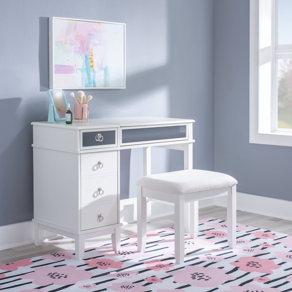 Eva Vanity Set