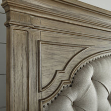 Highland Park Gray King Bed