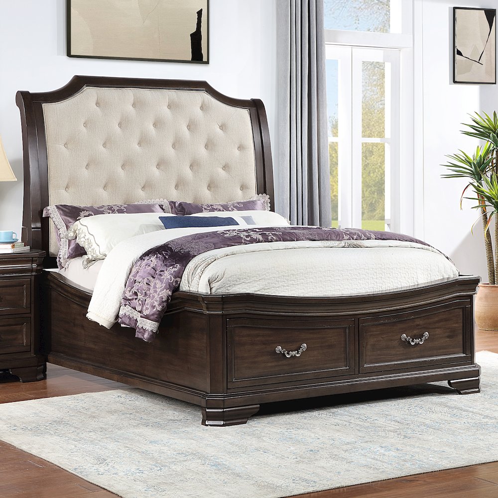 Lyndhurst Wood Queen Upholstered Bed in Walnut