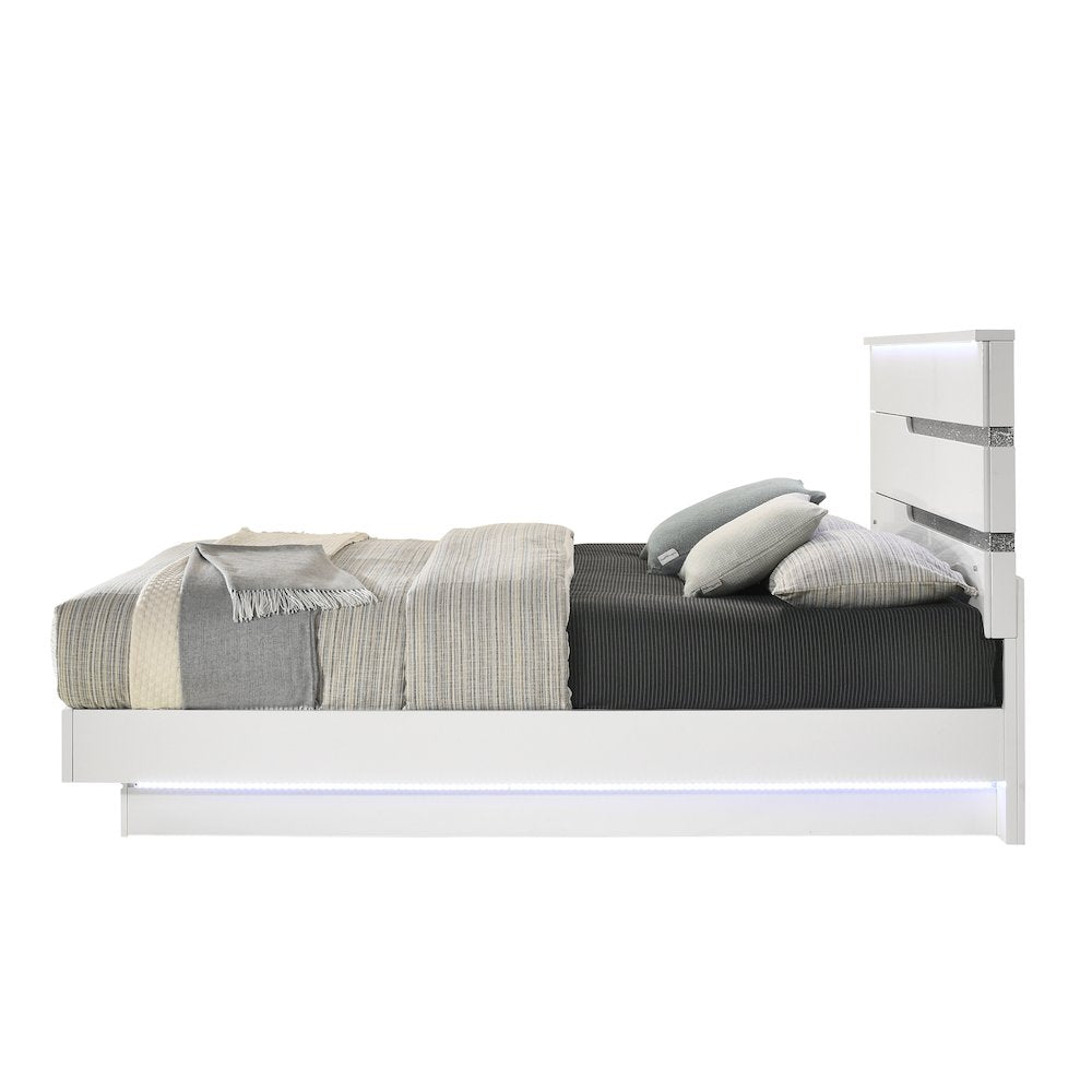 Paradox Wood King Platform Bed in White