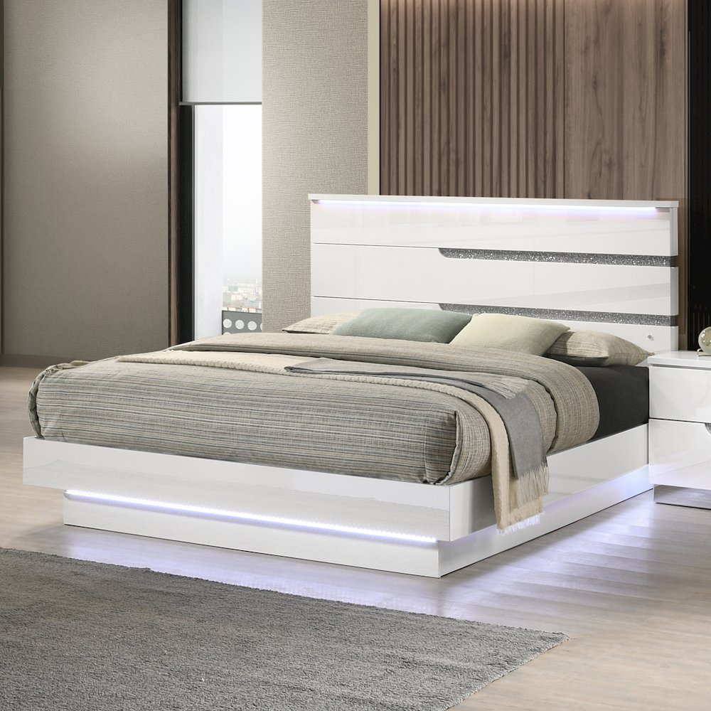 Paradox Wood King Platform Bed in White