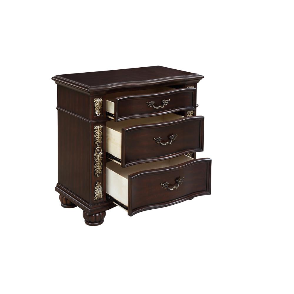 Furniture Maximus Solid Wood 3-Drawer Nightstand in Madeira