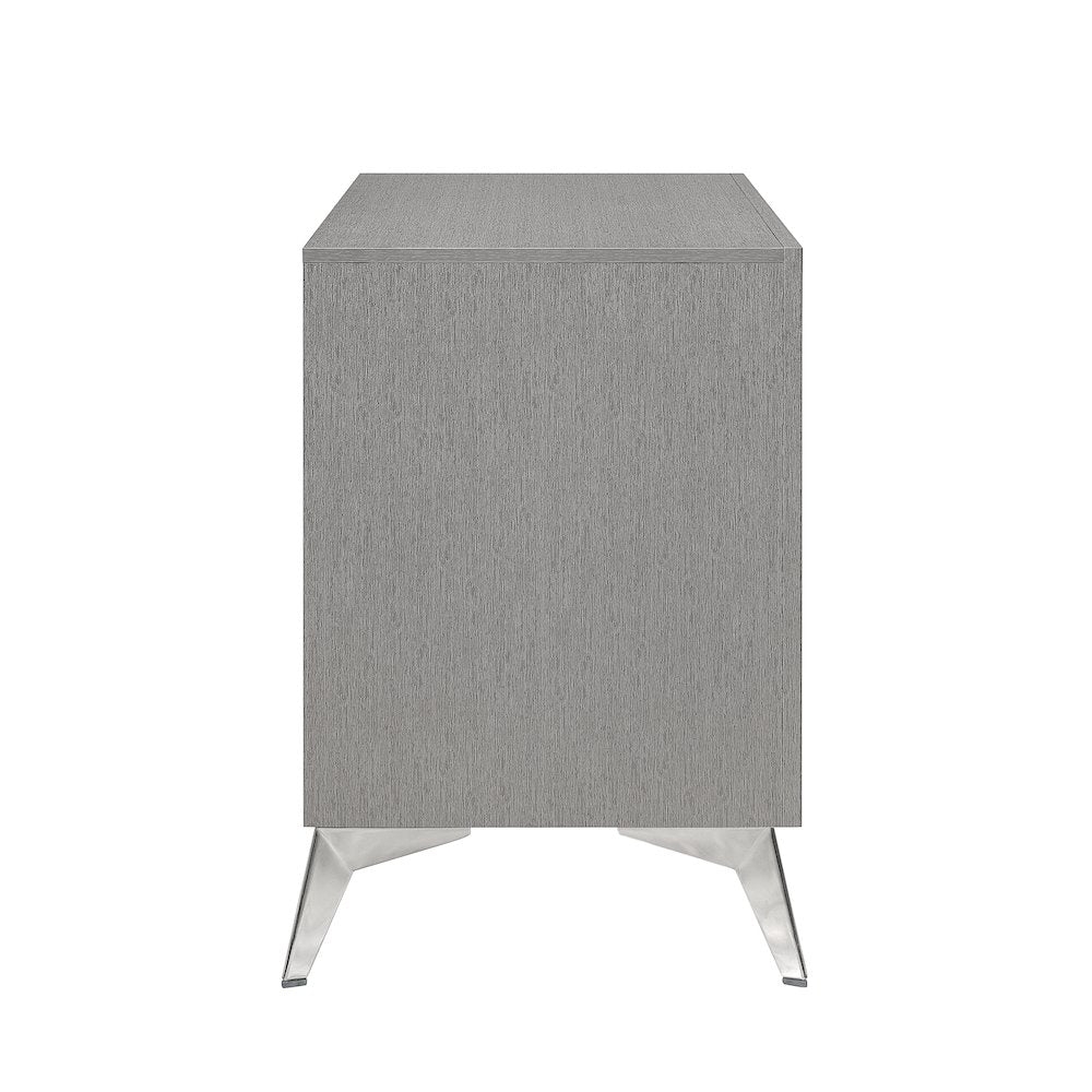 Huxley 3-Pc Wood Bedroom Set with Chest in Gray