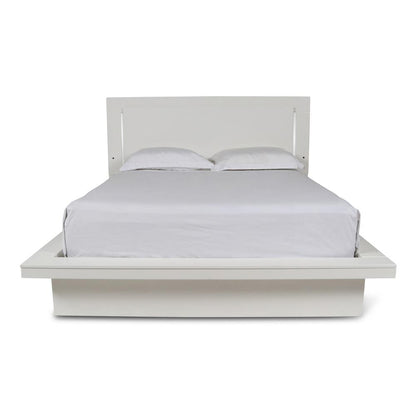 Furniture Sapphire 5-Piece Wood Queen Bedroom Set in White