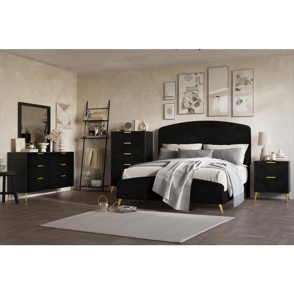 Kailani Dresser- Black