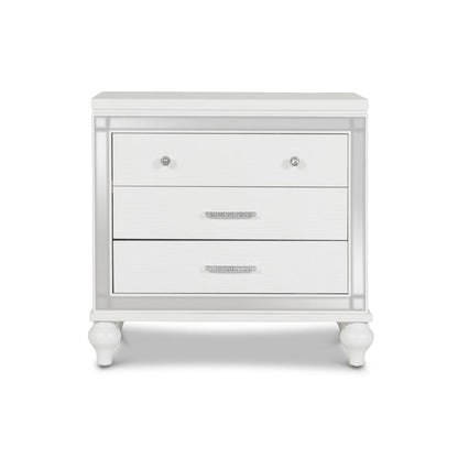 Furniture Valentine 6-Piece Solid Wood King Bedroom Set in White