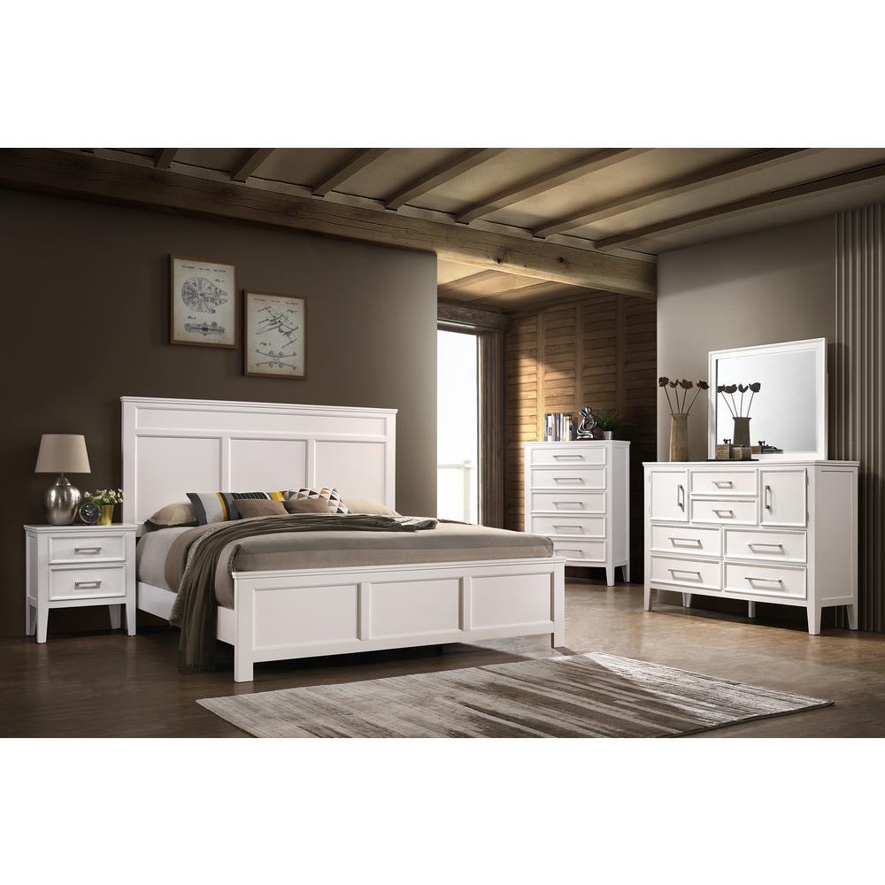 Furniture Andover 5-Piece Queen Wood Bedroom Set in White