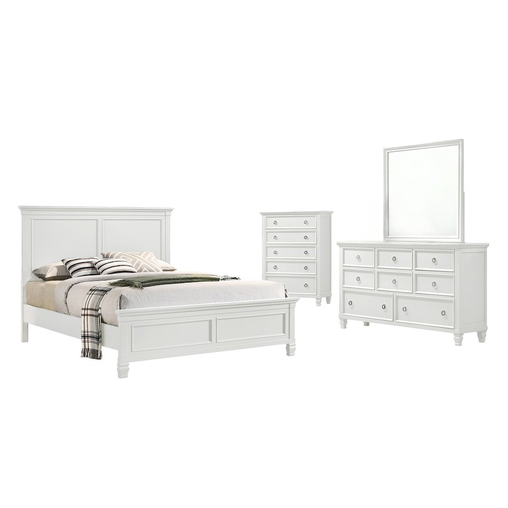 Tamarack 4-Piece Wood Queen Bedroom Set with Chest in White