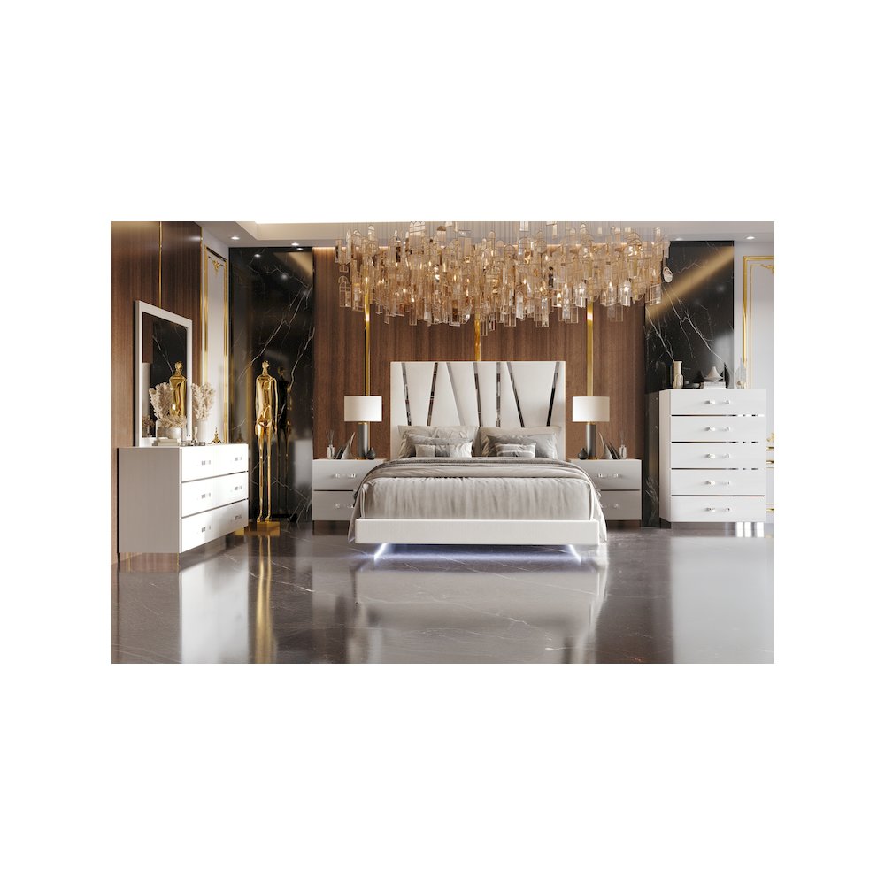 Europa 6-Piece Wood Queen Bedroom Set (B/Dr/Mr/Ch/2Ns), White