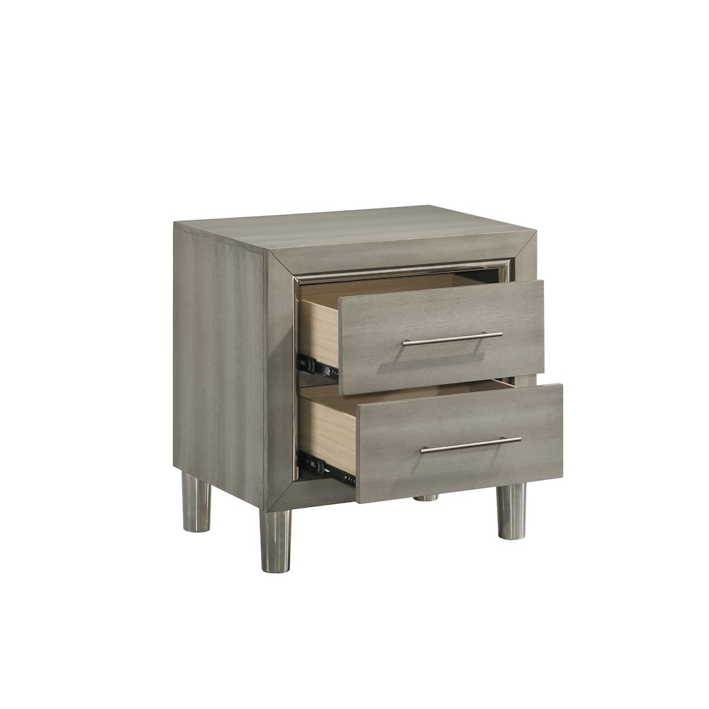 New Classic Furniture Lennox 5Pc Wood King Bedroom Set w Chest in Gray