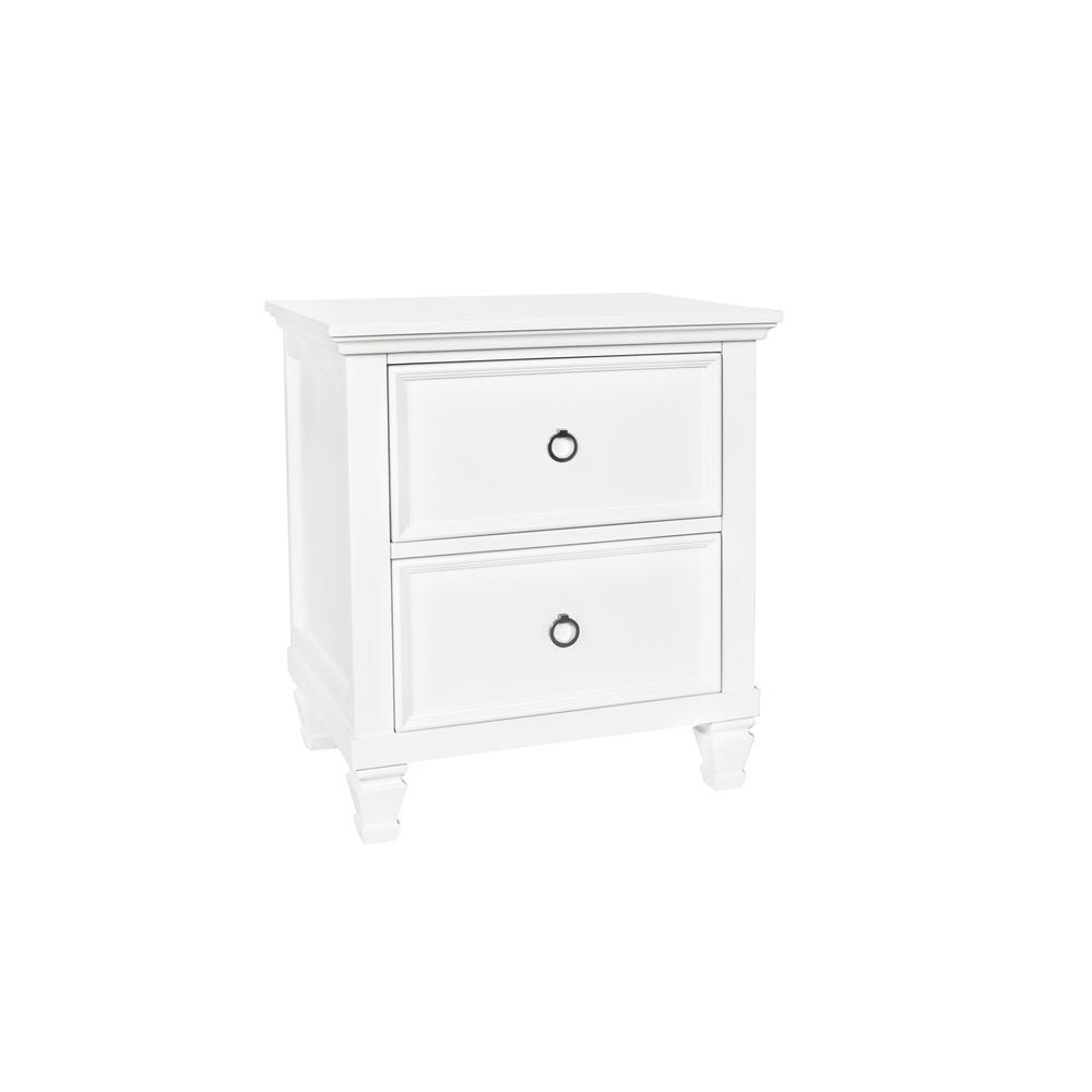Tamarack 4-Piece Wood Queen Bedroom Set with Nightstand in White