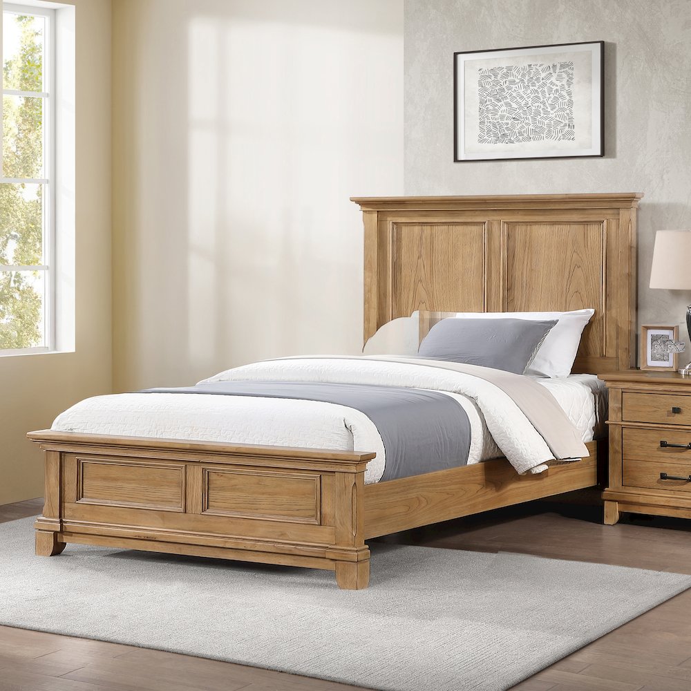 Sunstone Wood Full Size Panel Bed in Natural