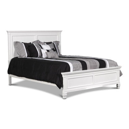 Furniture Tamarack Contemporary Solid Wood 5/0 Q Bed in White
