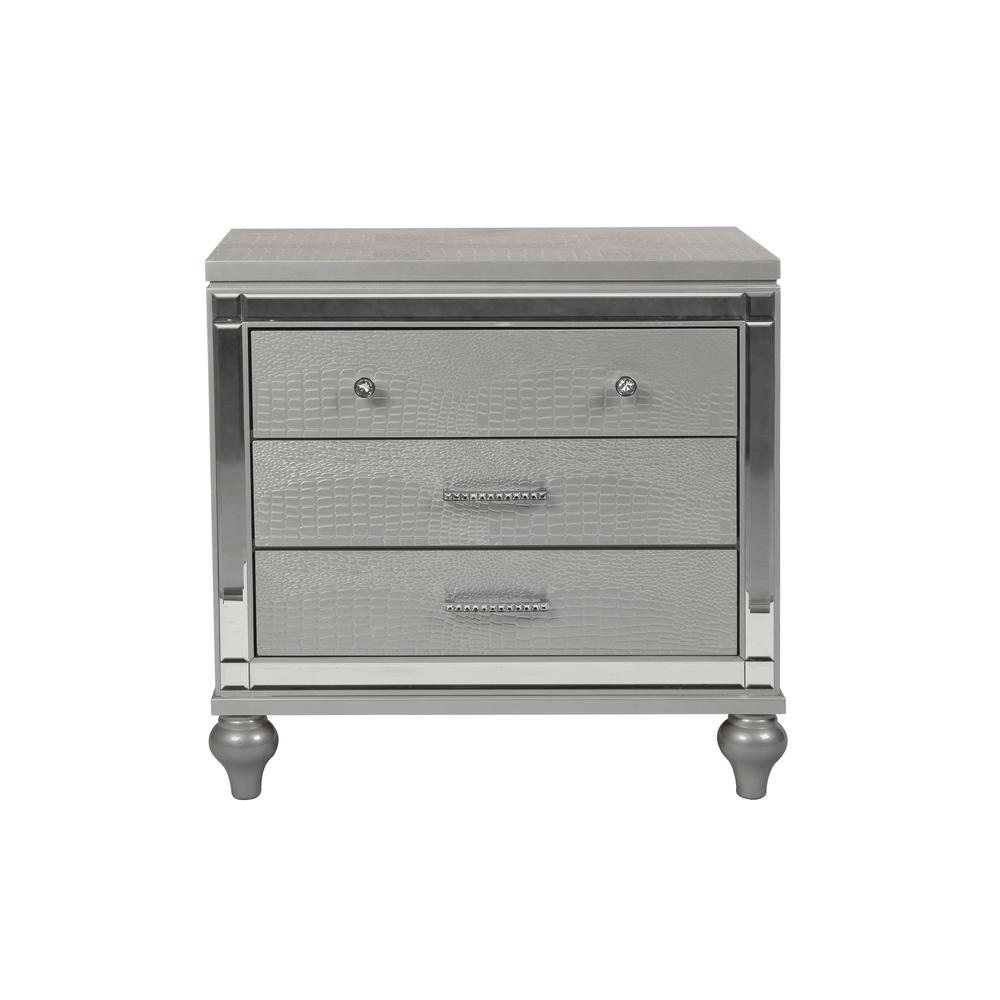 Furniture Valentine 6-Piece Solid Wood Queen Bedroom Set in Silver