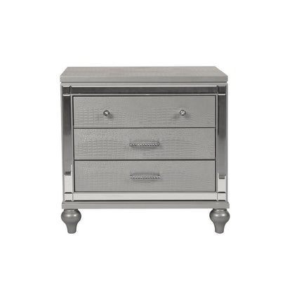 Furniture Valentine 6-Piece Solid Wood Queen Bedroom Set in Silver