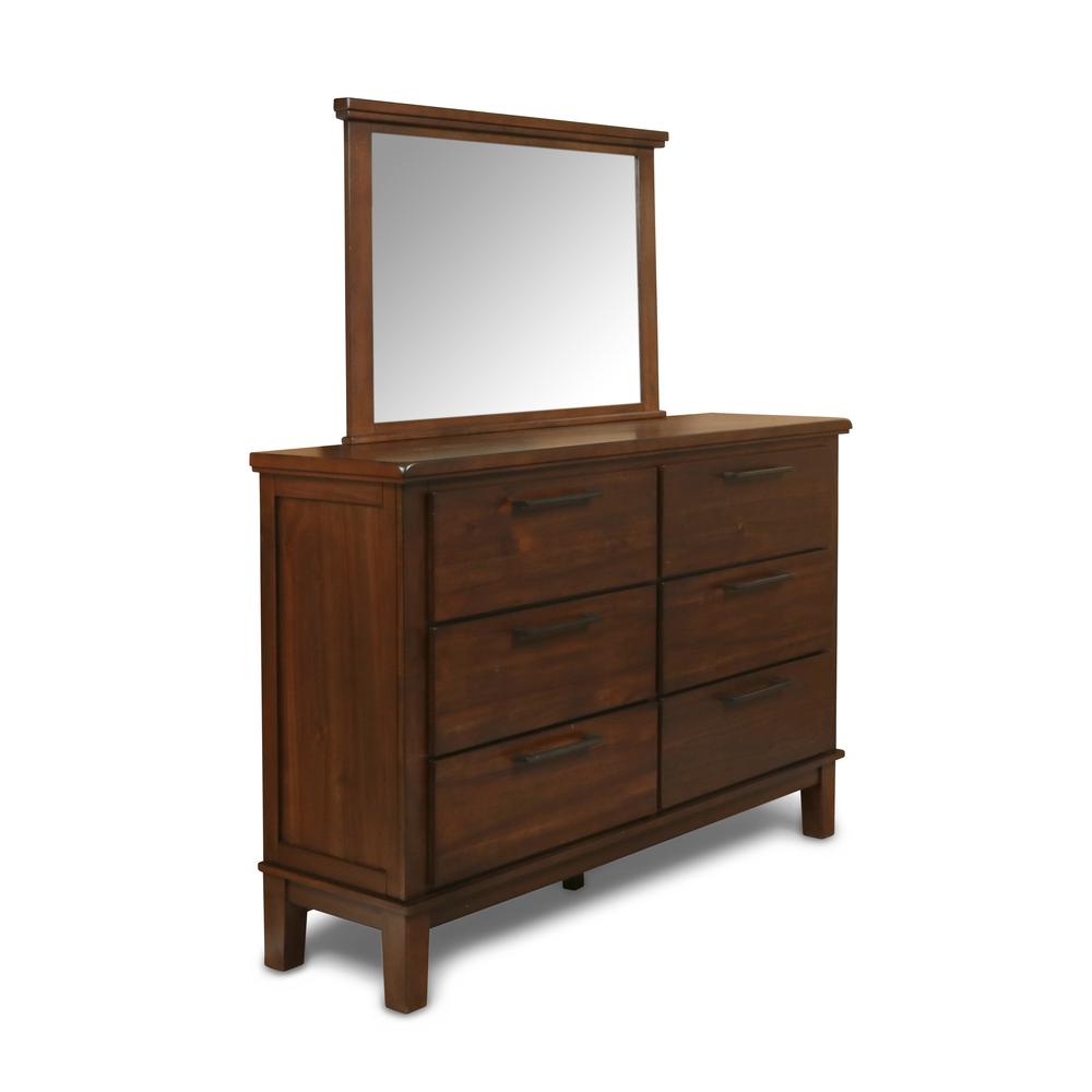 Cagney 4-Piece Queen Wood Bedroom Set with Chest in Chestnut