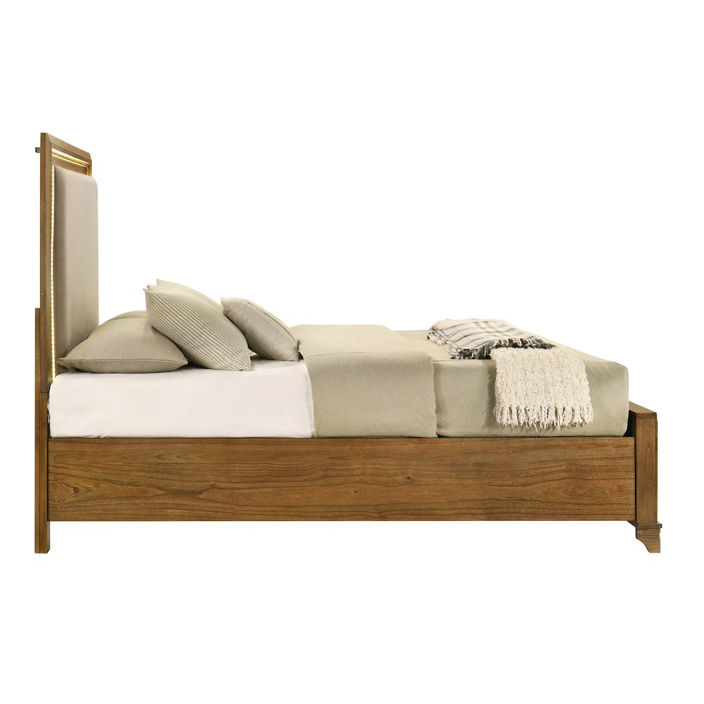 Talcott 4Pc Wood C King Bedroom Set, Chest in Honey/Brown