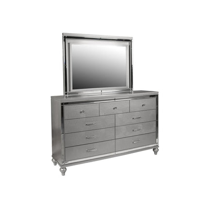 Valentine 4-Piece Wood King Bedroom Set with Chest in Silver
