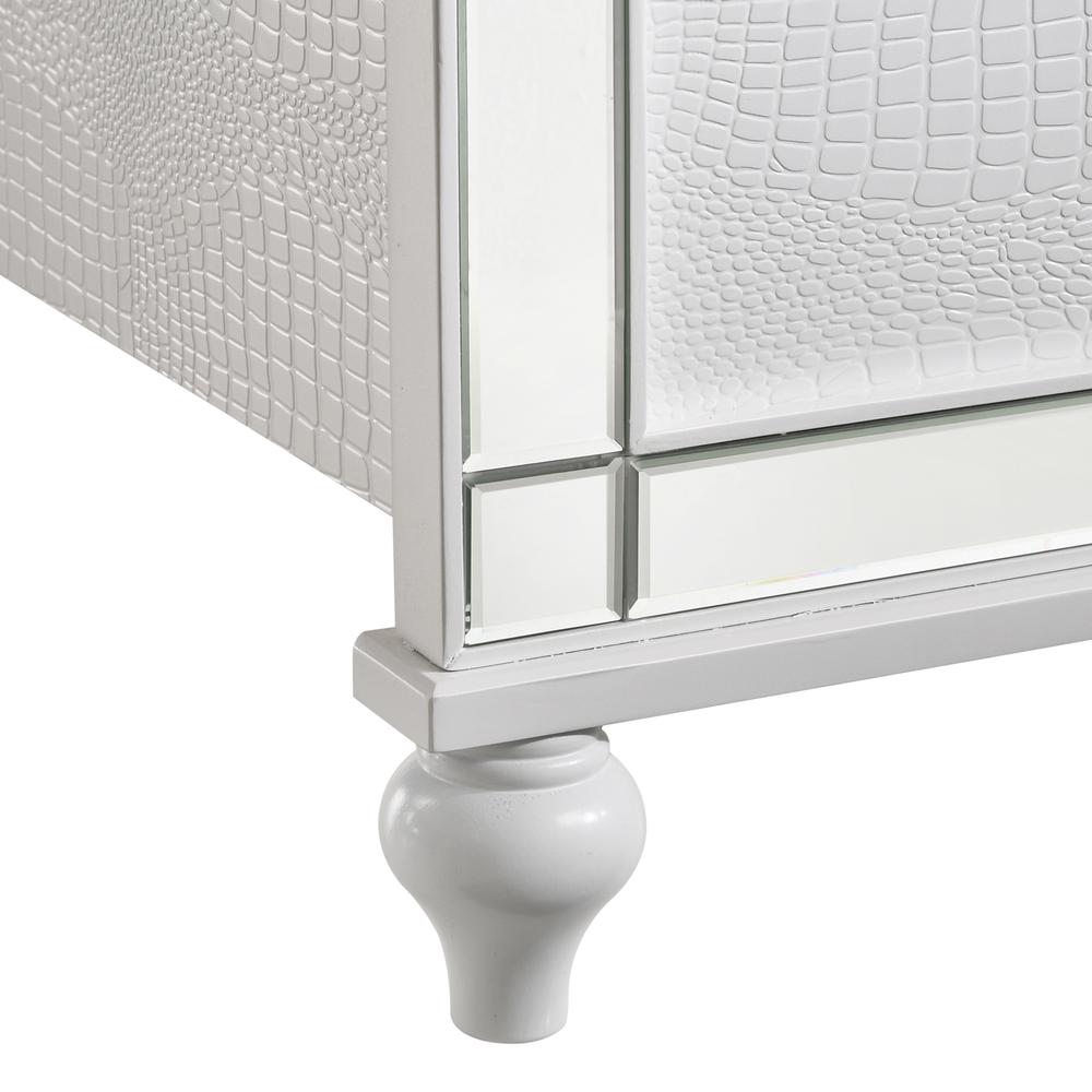 Furniture Valentine Solid Wood King Size Lighted Bed in White