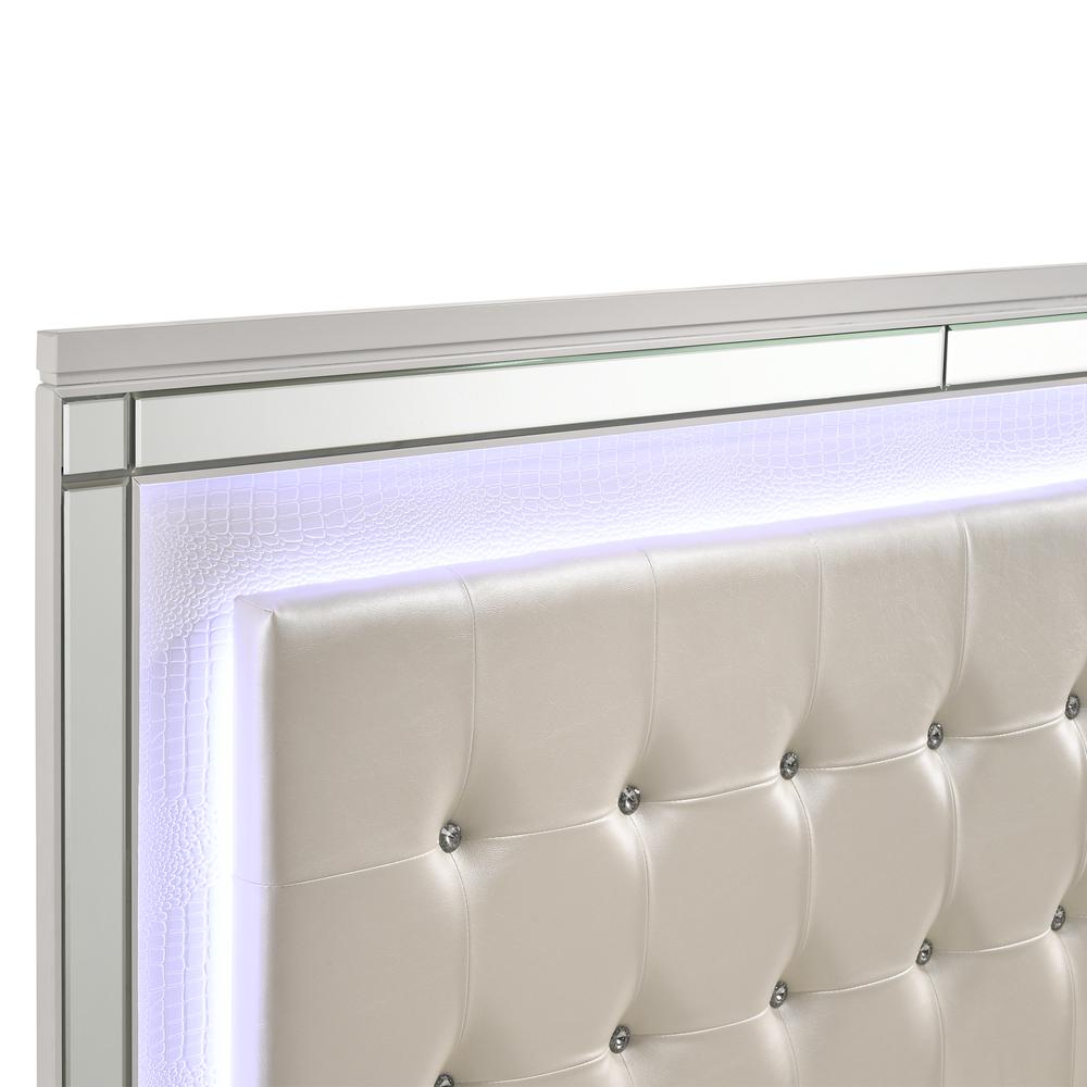 Furniture Valentine Solid Wood California King Lighted Bed in White