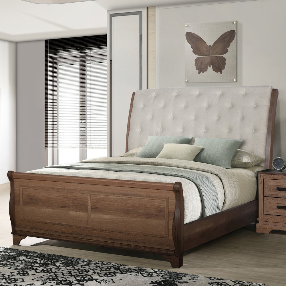 Coventry Hall Wood King Sleigh Bed in Pecan