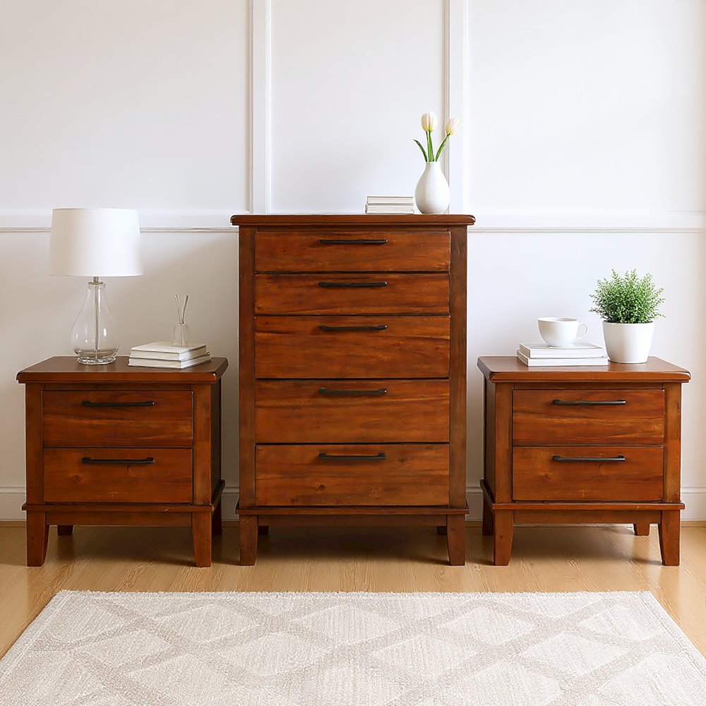 Cagney 3-Pc Wood Bedroom Set with Chest in Chestnut
