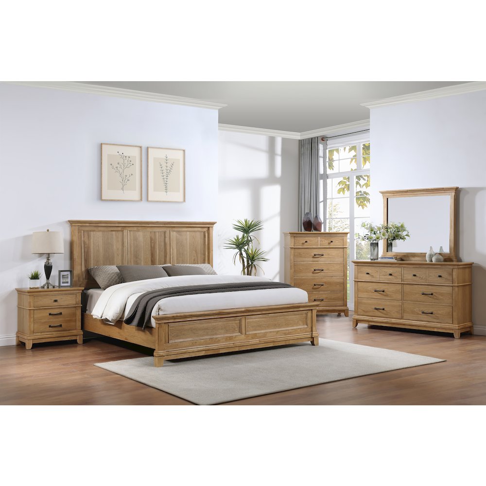 Sunstone 5-Pc Wood King Bedroom Set with Chest in Honey