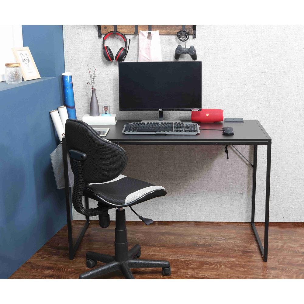 Small Computer Desk Simple Style Writing Desk, White/Pink
