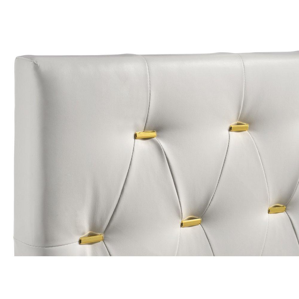 James White Upholstered Queen Panel Bed