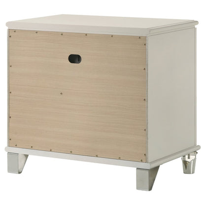 Gwendolyn Pearl White 2-drawer Nightstand Bedside Table
