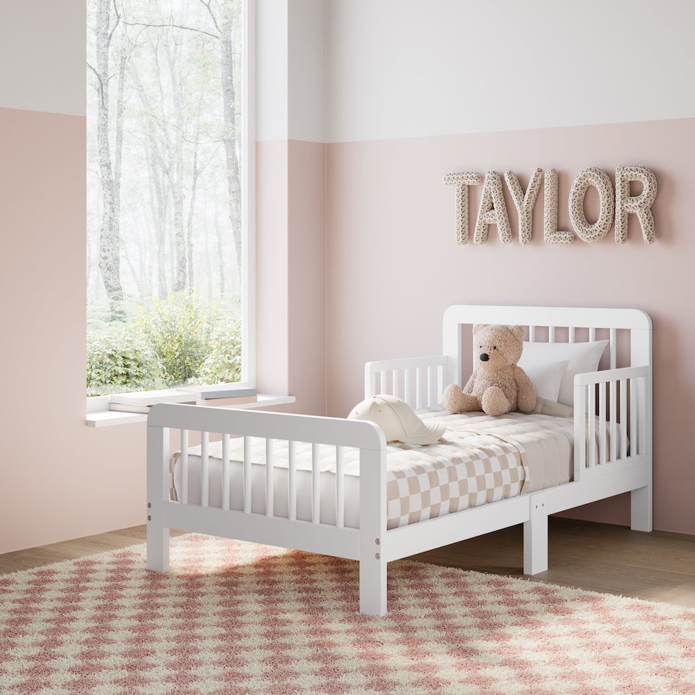 Storkcraft Pasadena Toddler Bed - White
