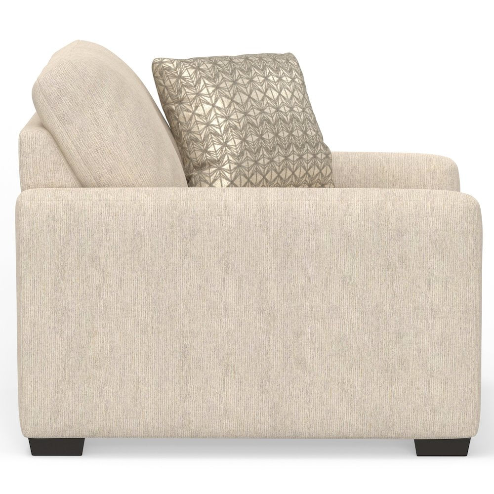 Hyde Park Chair in Brown Color