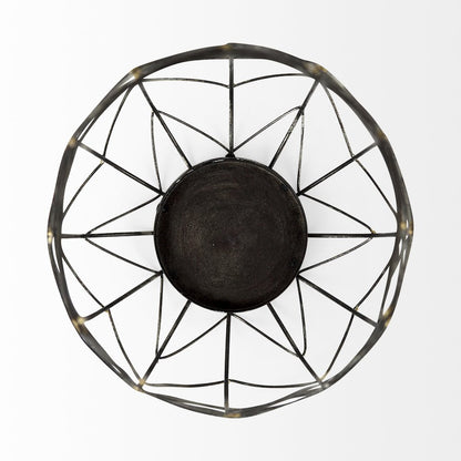 Petiole I Small Gold Toned Metal Table Candle Holder