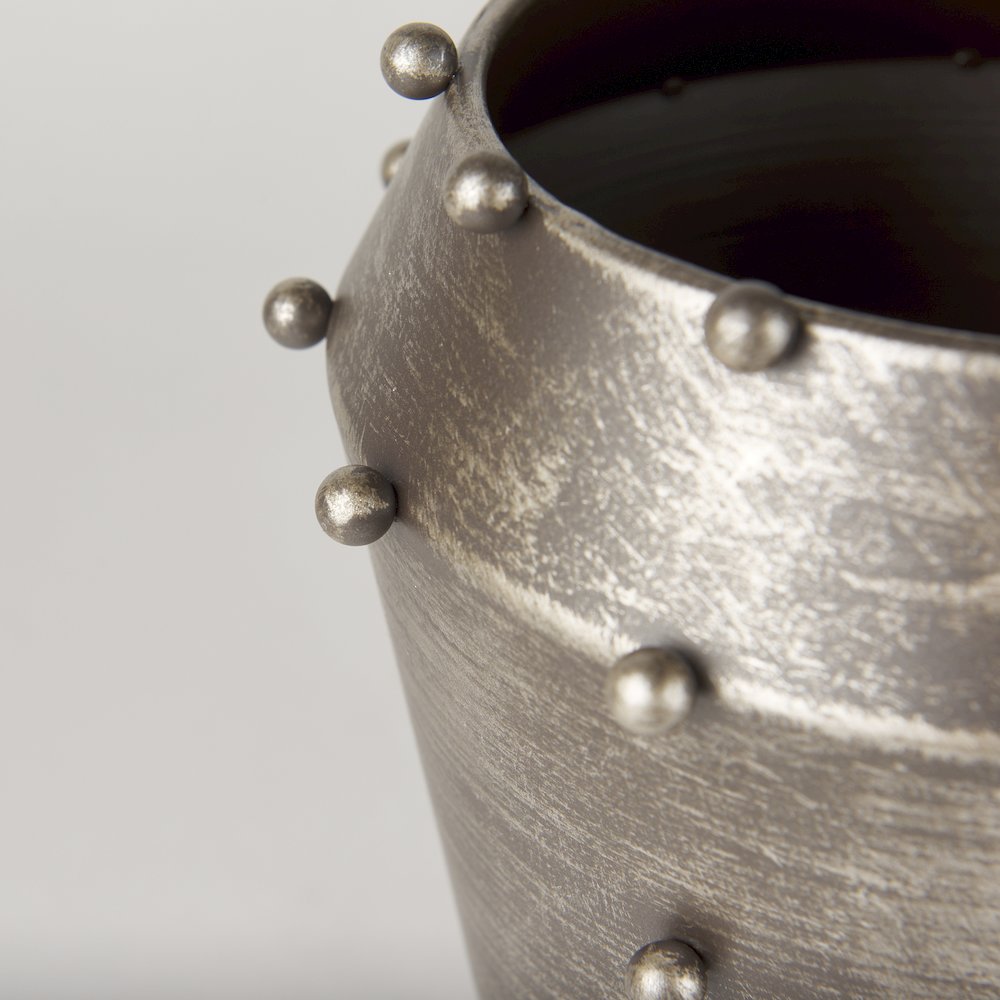 Elio  9.1H Small Champagne Metal W/Studs Vase
