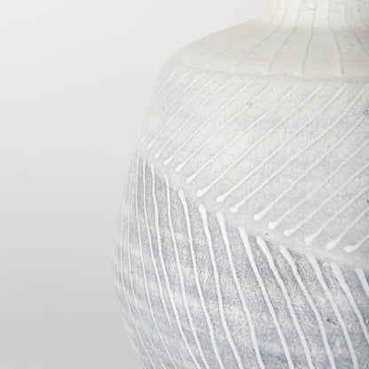 Blume 10H Off-White w/ Gray Textured Vase