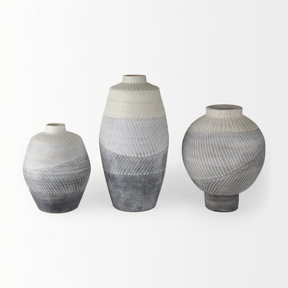 Blume 10H Off-White w/ Gray Textured Vase