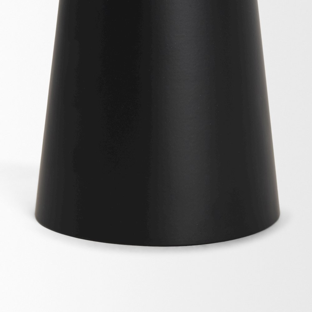 Quadir Tall Matte Black Metal Candle Holder