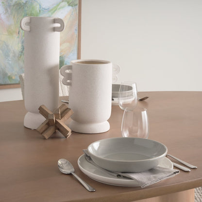 Jovan94" Solid Light Brown Mango Wood Oval Dining Table
