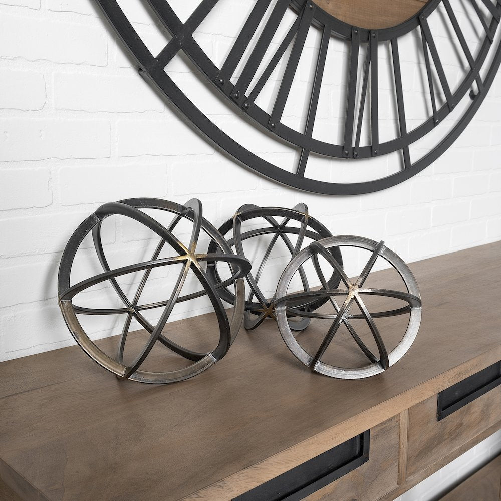 Galenna (Medium) 9L x 9W Black Metal Circular Decorative Orb