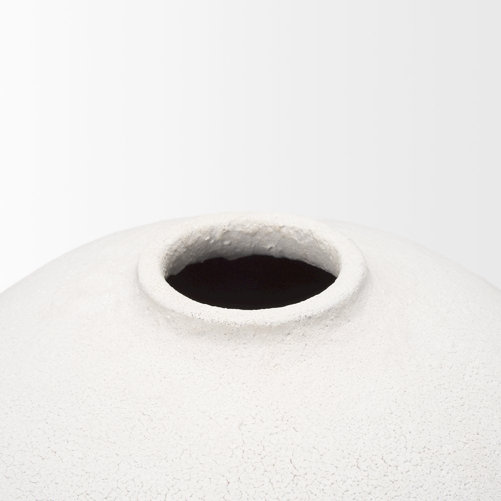 Karakum Short White Textured Ceramic Vase