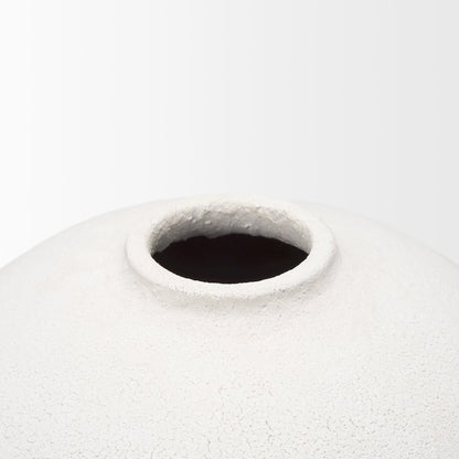 Karakum Short White Textured Ceramic Vase
