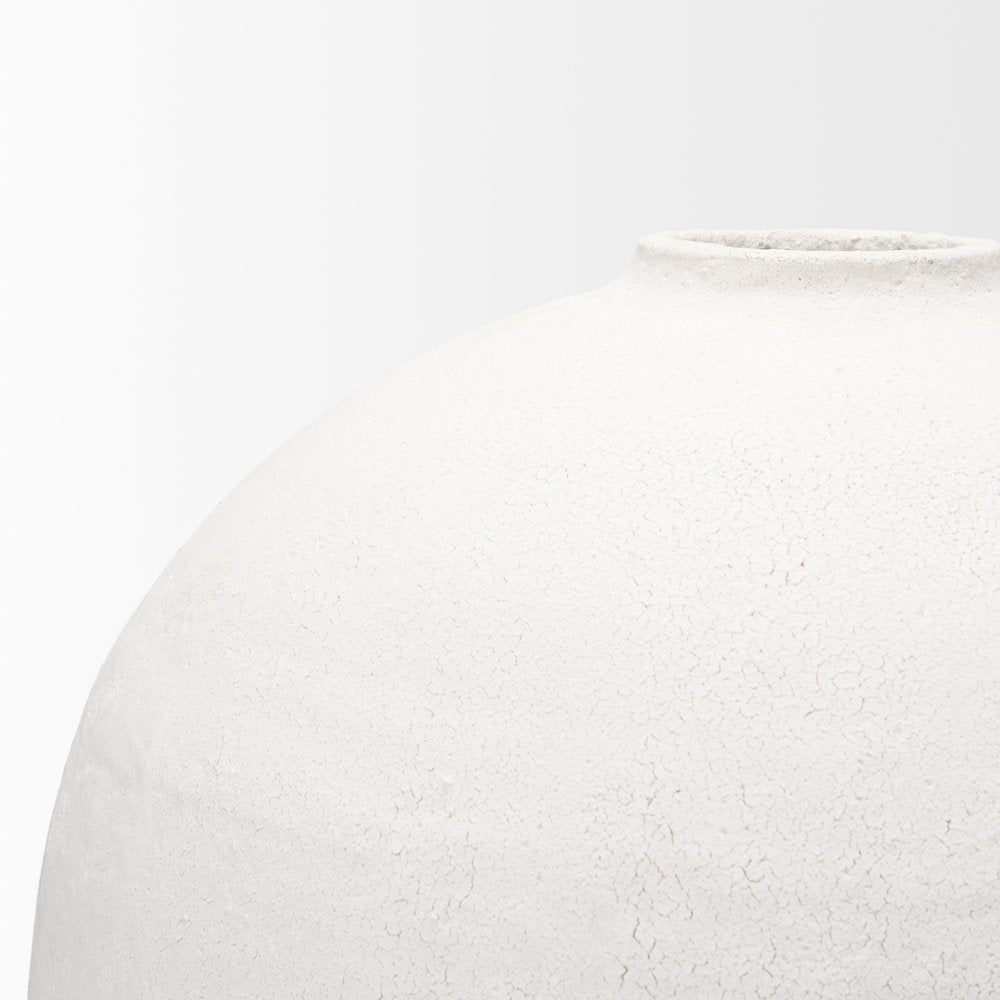 Karakum Short White Textured Ceramic Vase