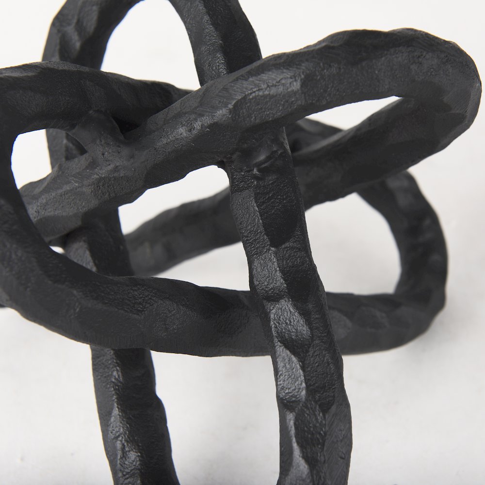 Wilhelm (Small) 7L x 7W Black Metal Link Decor Object