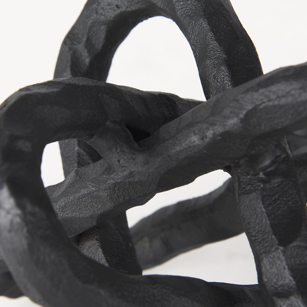 Wilhelm (Small) 7L x 7W Black Metal Link Decor Object