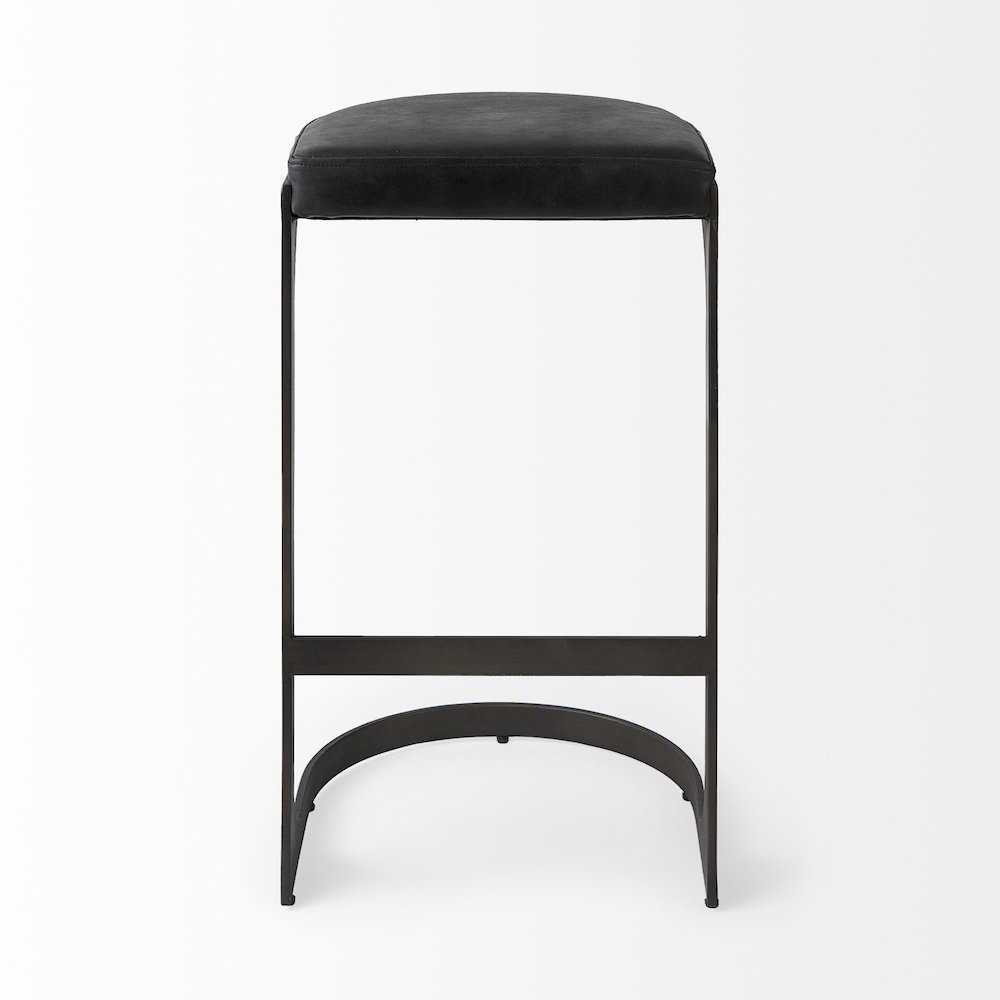 17L X 18W X 31H Black Leather Metal Frame Bar Stool