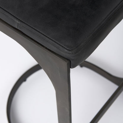 17L X 18W X 31H Black Leather Metal Frame Bar Stool